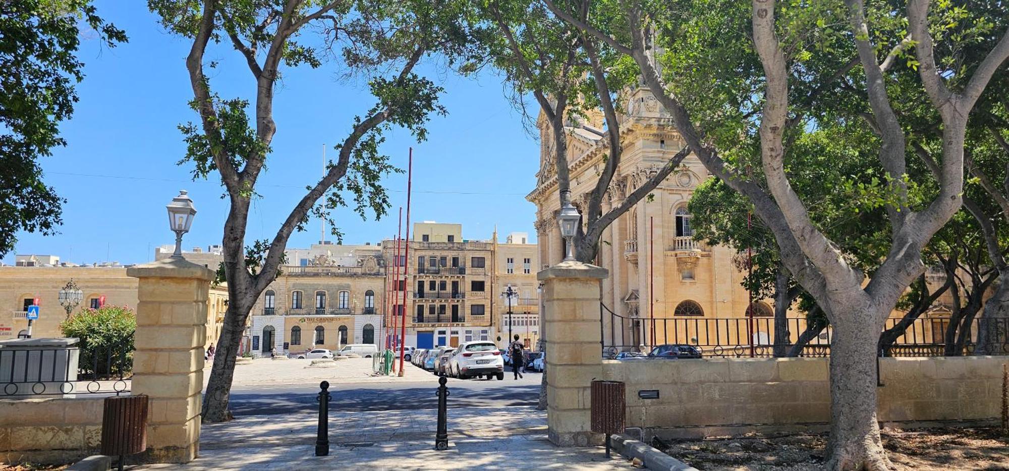 Near Valletta City - Open Views - Ta Tessie Suite In Floriana - Malta מראה חיצוני תמונה
